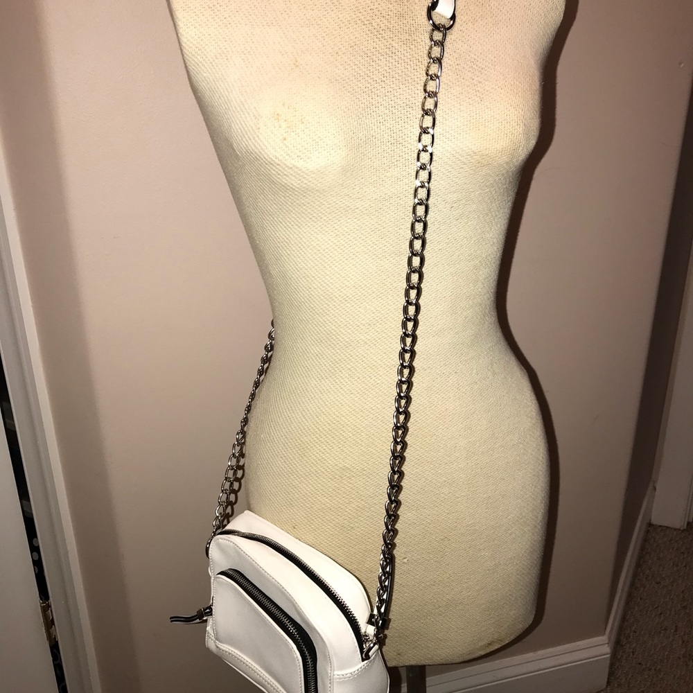 Cross body purse